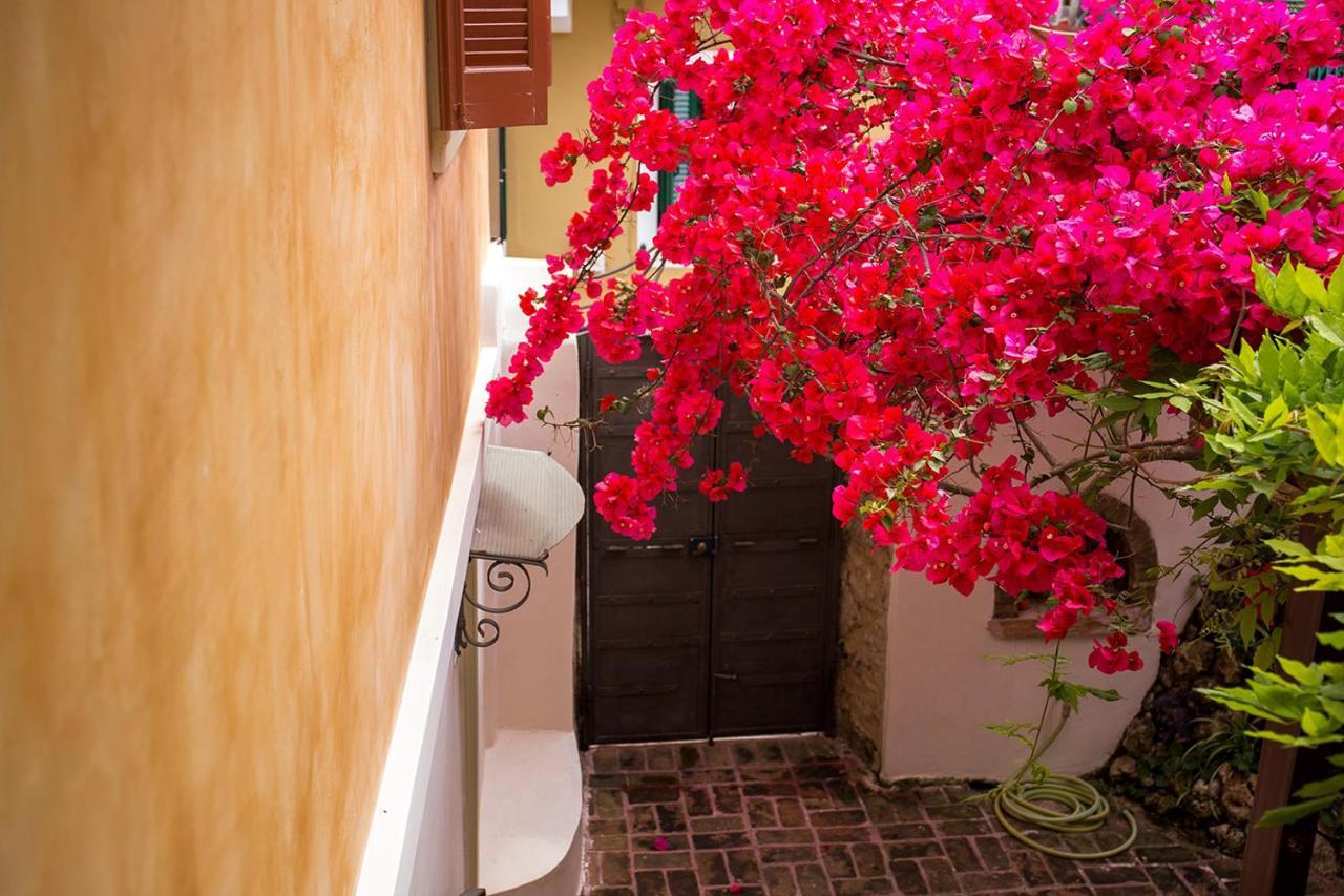 Lefkada Town Traditional House / Cozy Yard Exterior foto
