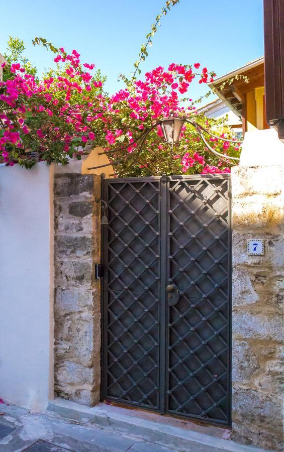 Lefkada Town Traditional House / Cozy Yard Exterior foto
